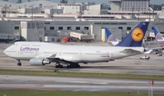 Lufthansa Boeing 747-430 (D-ABVZ) at  Miami - International, United States