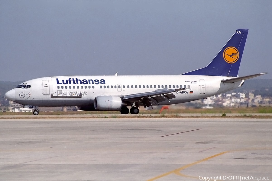 Lufthansa Express Boeing 737-330(QC) (D-ABXA) | Photo 144106