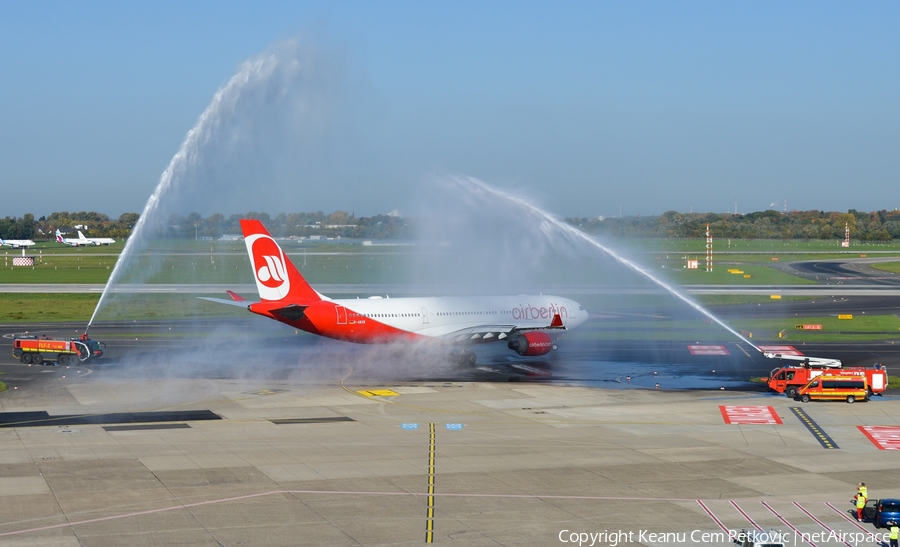 Air Berlin Airbus A330-223 (D-ABXB) | Photo 193357