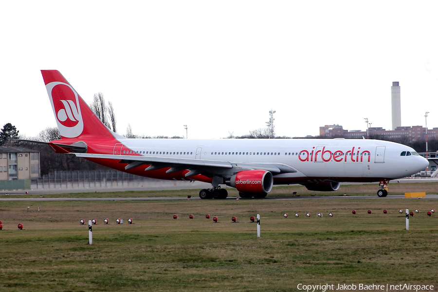 Air Berlin Airbus A330-223 (D-ABXB) | Photo 138828