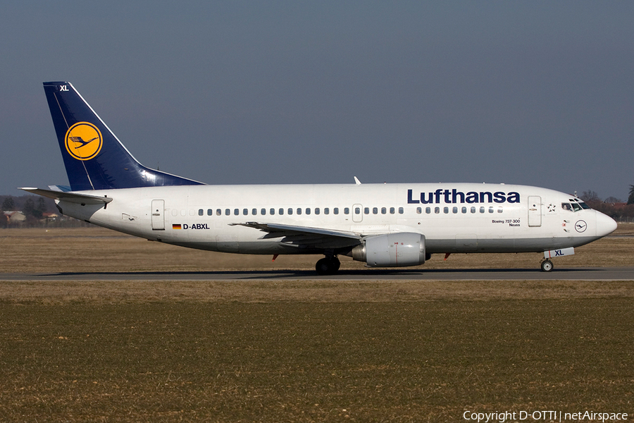 Lufthansa Boeing 737-330 (D-ABXL) | Photo 272026