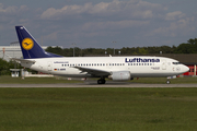 Lufthansa Boeing 737-330 (D-ABXS) at  Frankfurt am Main, Germany