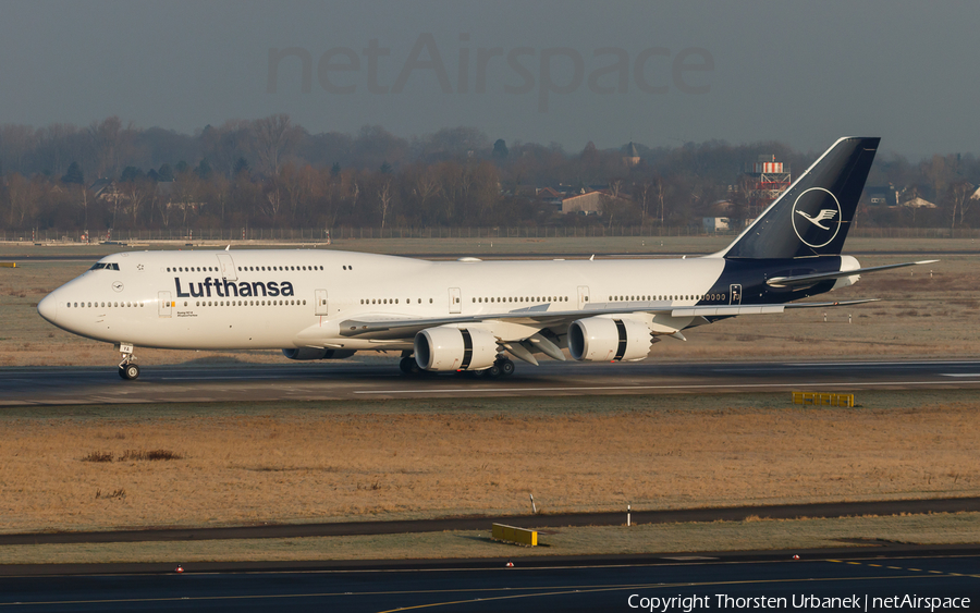 Lufthansa Boeing 747-830 (D-ABYA) | Photo 218297