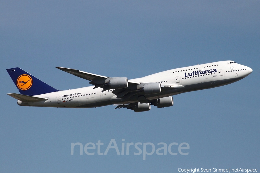 Lufthansa Boeing 747-830 (D-ABYA) | Photo 28010