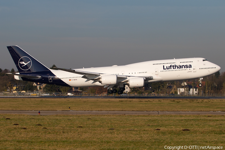 Lufthansa Boeing 747-830 (D-ABYA) | Photo 218306
