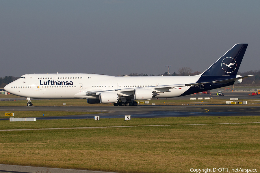 Lufthansa Boeing 747-830 (D-ABYA) | Photo 218321