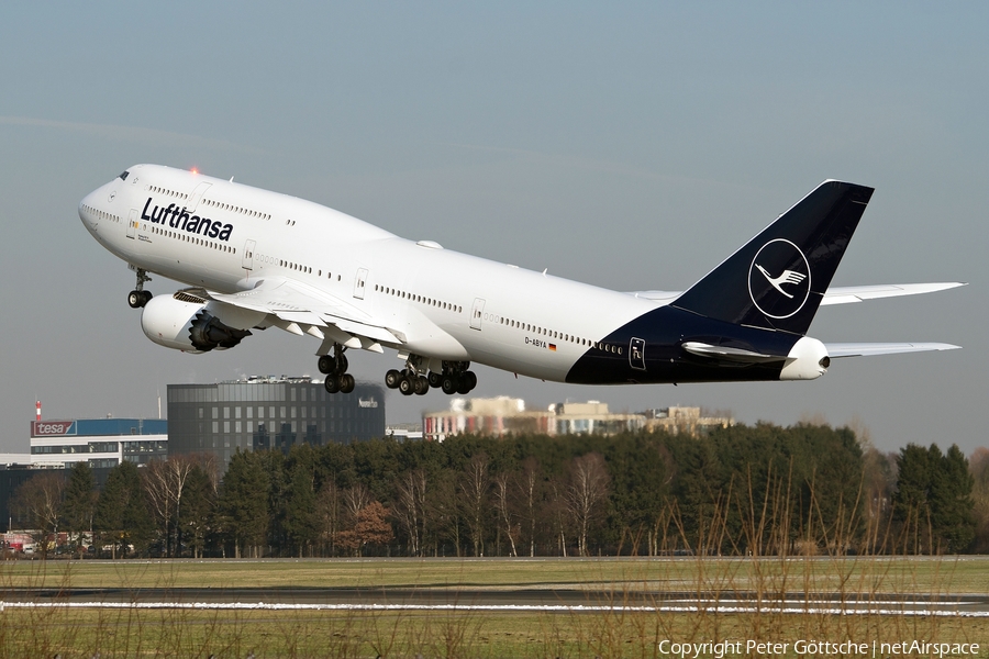 Lufthansa Boeing 747-830 (D-ABYA) | Photo 218341