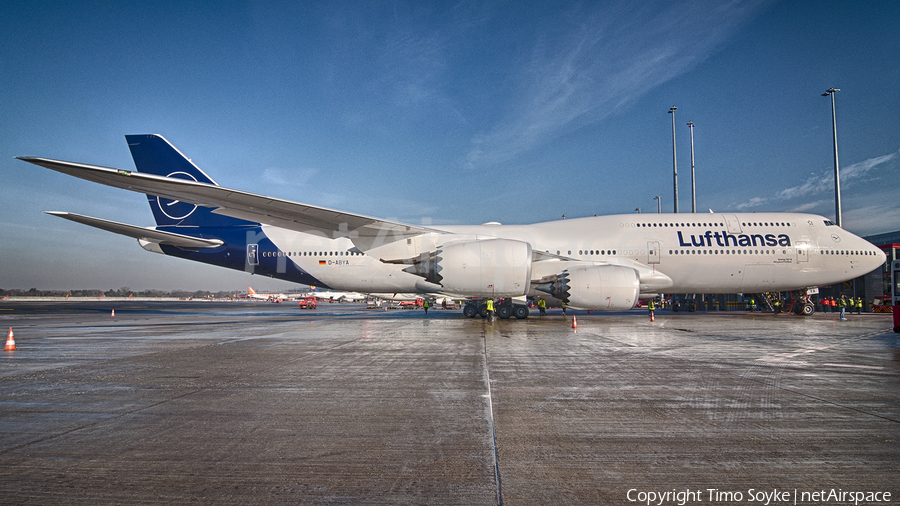 Lufthansa Boeing 747-830 (D-ABYA) | Photo 218362