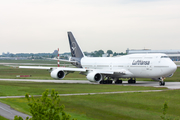 Lufthansa Boeing 747-830 (D-ABYA) at  Hamburg - Fuhlsbuettel (Helmut Schmidt), Germany