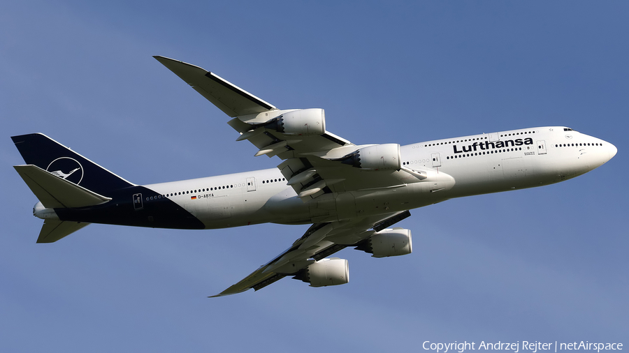 Lufthansa Boeing 747-830 (D-ABYA) | Photo 241119