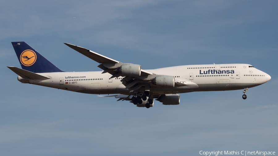 Lufthansa Boeing 747-830 (D-ABYC) | Photo 524492