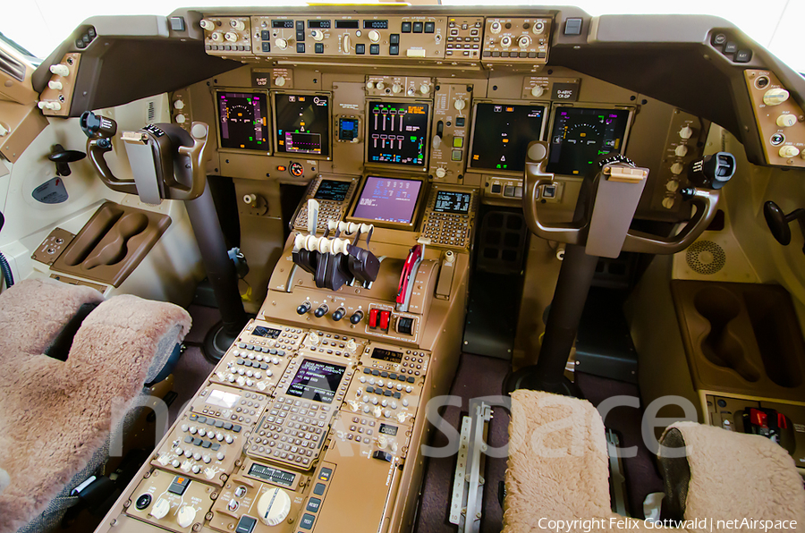 Lufthansa Boeing 747-830 (D-ABYC) | Photo 8623