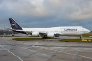 Lufthansa Boeing 747-830 (D-ABYC) at  Hamburg - Fuhlsbuettel (Helmut Schmidt), Germany