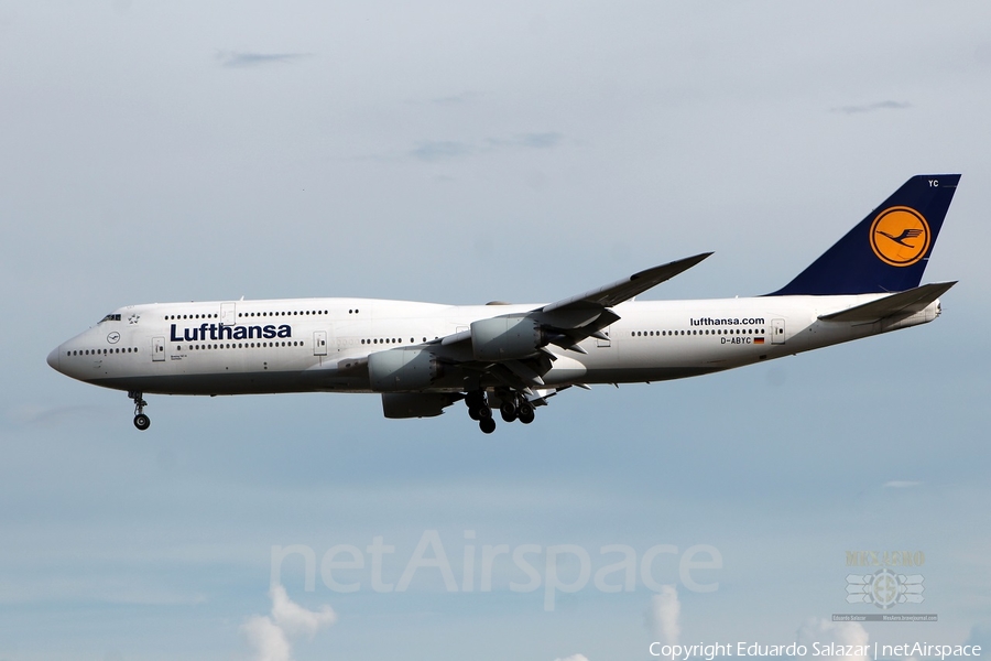 Lufthansa Boeing 747-830 (D-ABYC) | Photo 378914