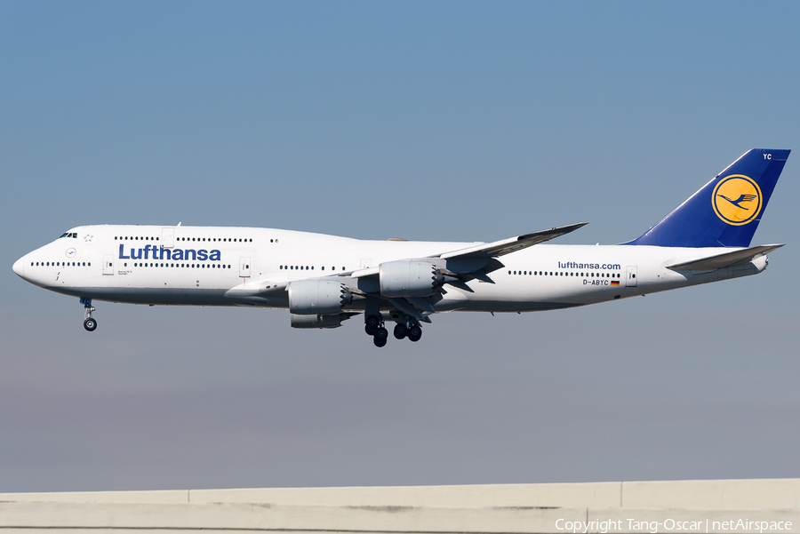 Lufthansa Boeing 747-830 (D-ABYC) | Photo 491721