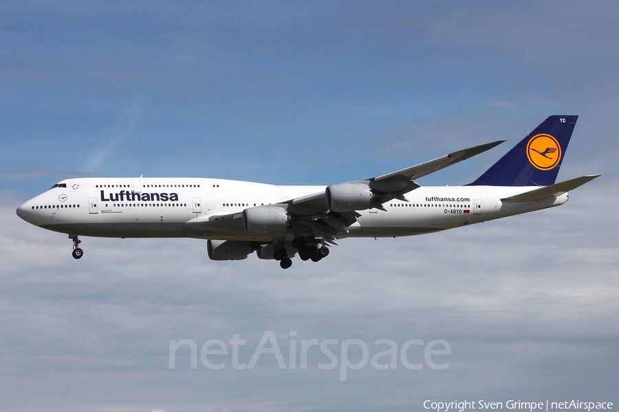 Lufthansa Boeing 747-830 (D-ABYD) | Photo 27896