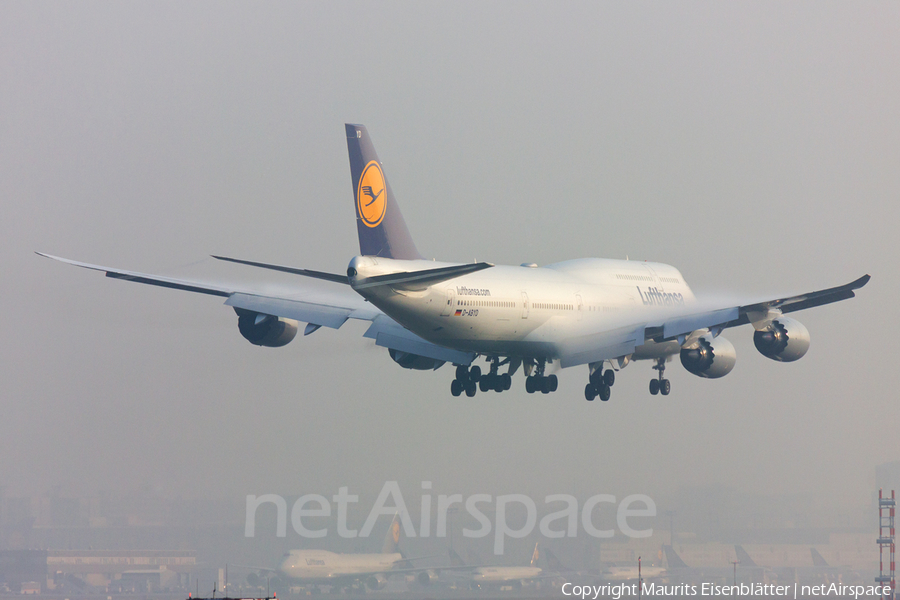 Lufthansa Boeing 747-830 (D-ABYD) | Photo 44087