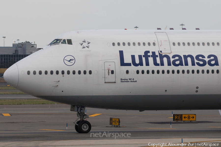 Lufthansa Boeing 747-830 (D-ABYF) | Photo 158686