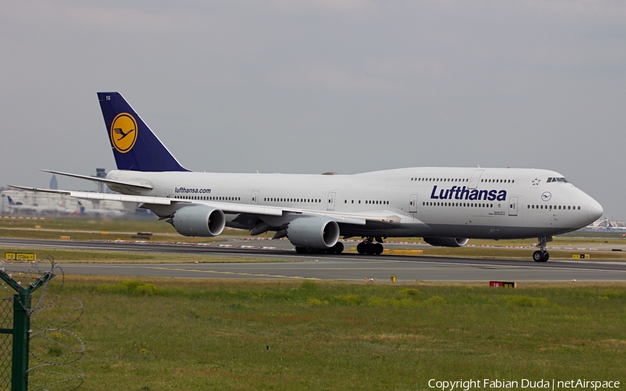 Lufthansa Boeing 747-830 (D-ABYG) | Photo 271326