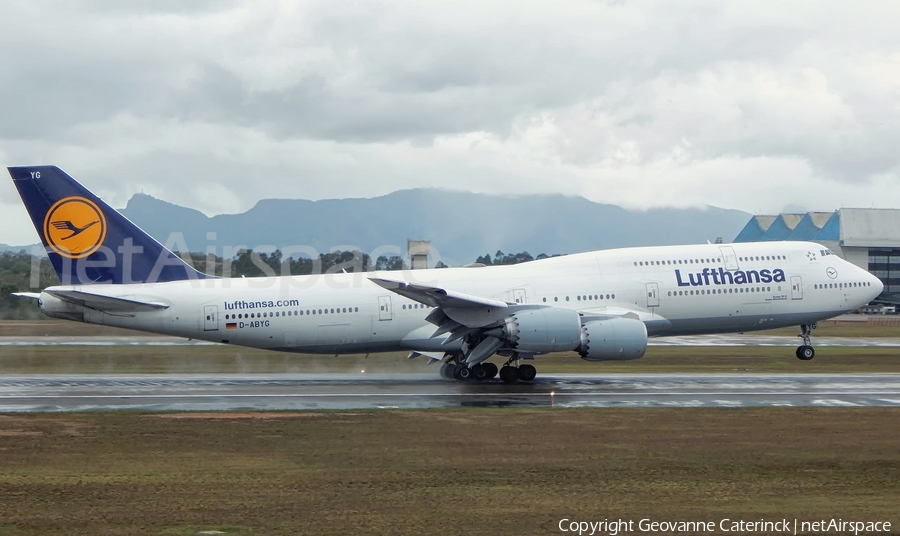 Lufthansa Boeing 747-830 (D-ABYG) | Photo 331524