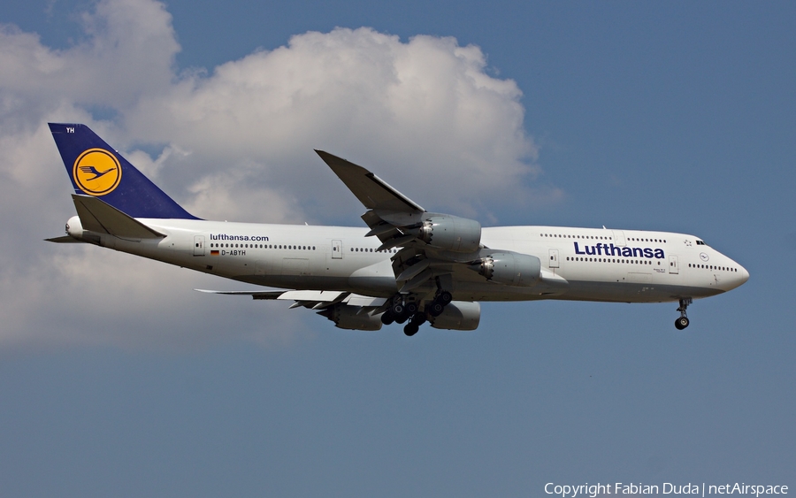 Lufthansa Boeing 747-830 (D-ABYH) | Photo 271327