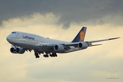 Lufthansa Boeing 747-830 (D-ABYH) at  Mexico City - Lic. Benito Juarez International, Mexico