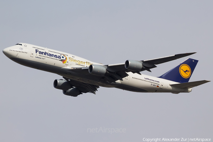 Lufthansa Boeing 747-830 (D-ABYI) | Photo 125953