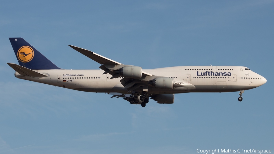 Lufthansa Boeing 747-830 (D-ABYI) | Photo 524487