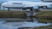 Lufthansa Boeing 747-830 (D-ABYI) at  Hamburg - Fuhlsbuettel (Helmut Schmidt), Germany