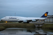 Lufthansa Boeing 747-830 (D-ABYI) at  Hamburg - Fuhlsbuettel (Helmut Schmidt), Germany