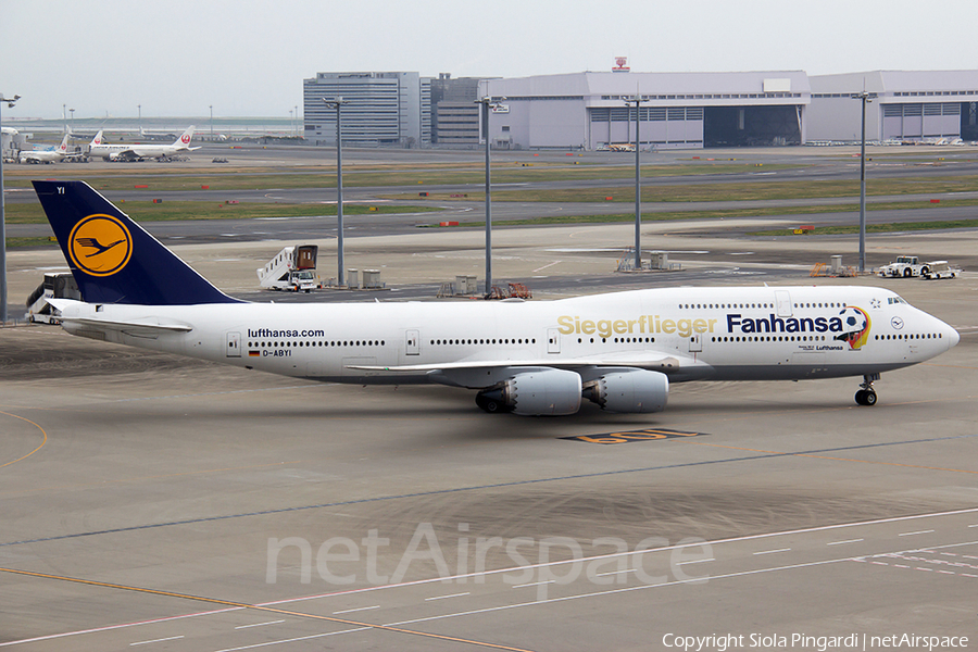 Lufthansa Boeing 747-830 (D-ABYI) | Photo 361521