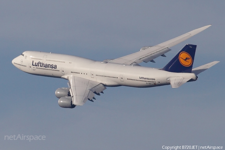 Lufthansa Boeing 747-830 (D-ABYJ) | Photo 38117
