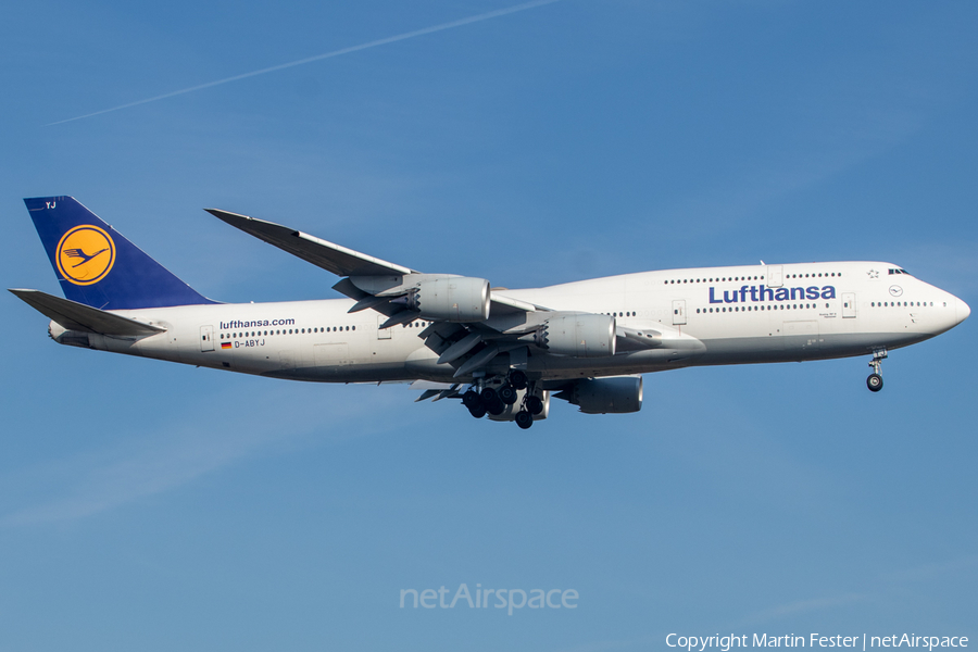 Lufthansa Boeing 747-830 (D-ABYJ) | Photo 408724
