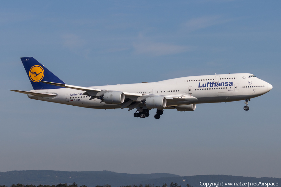 Lufthansa Boeing 747-830 (D-ABYJ) | Photo 508835