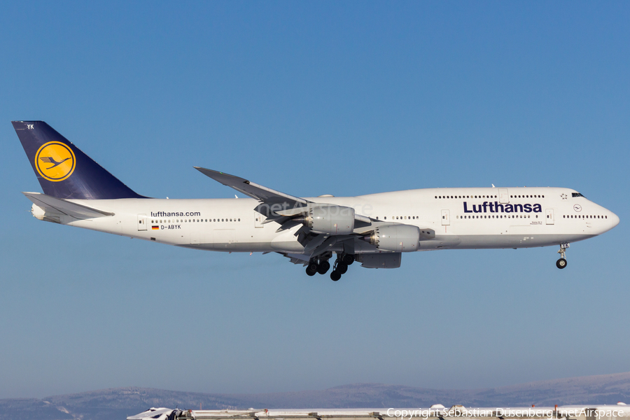 Lufthansa Boeing 747-830 (D-ABYK) | Photo 217215