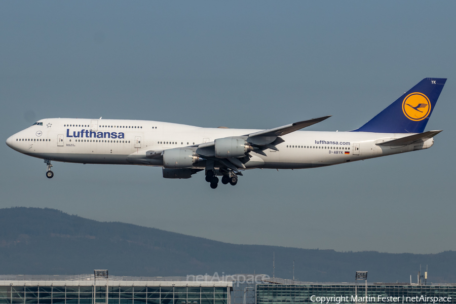 Lufthansa Boeing 747-830 (D-ABYK) | Photo 402294