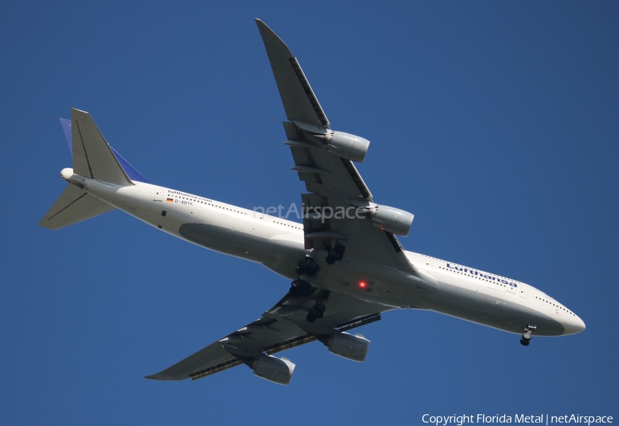 Lufthansa Boeing 747-830 (D-ABYK) | Photo 312679