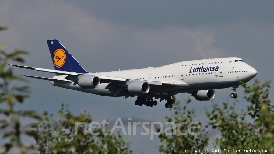 Lufthansa Boeing 747-830 (D-ABYL) | Photo 217498