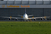 Lufthansa Boeing 747-830 (D-ABYL) at  Hamburg - Fuhlsbuettel (Helmut Schmidt), Germany