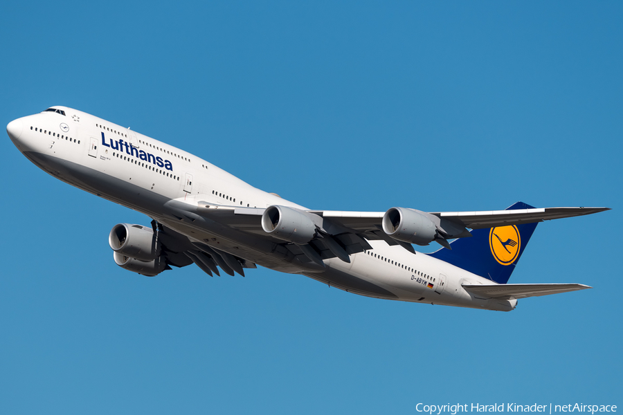 Lufthansa Boeing 747-830 (D-ABYM) | Photo 298972