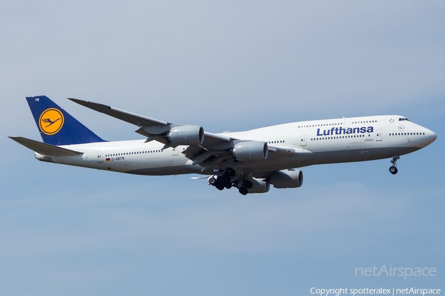 Lufthansa Boeing 747-830 (D-ABYN) | Photo 103611
