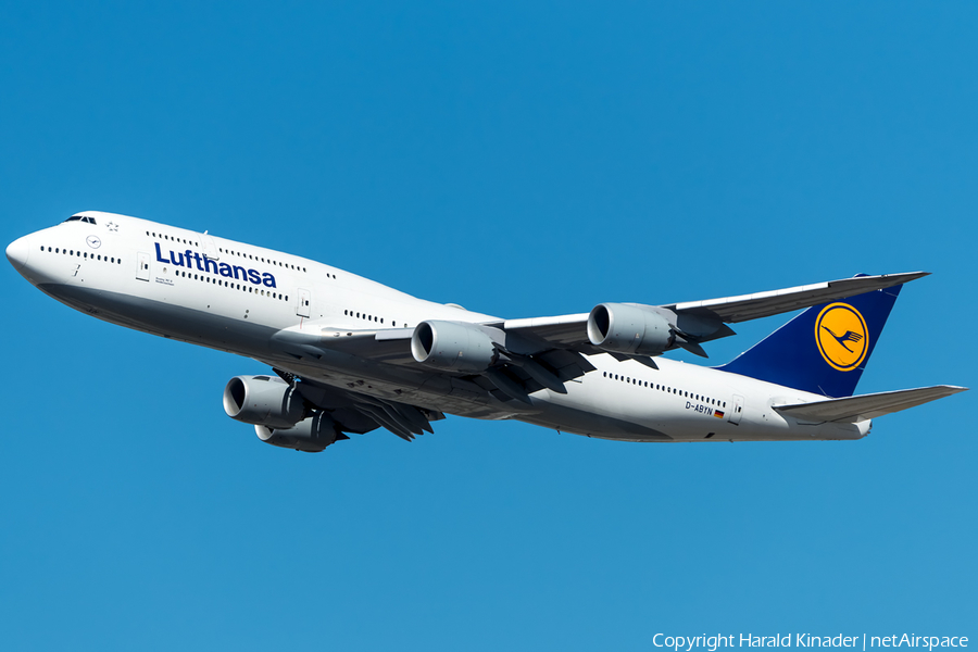 Lufthansa Boeing 747-830 (D-ABYN) | Photo 290885