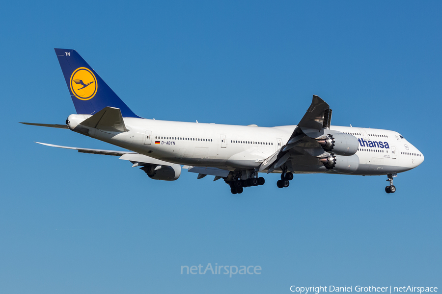 Lufthansa Boeing 747-830 (D-ABYN) | Photo 87128
