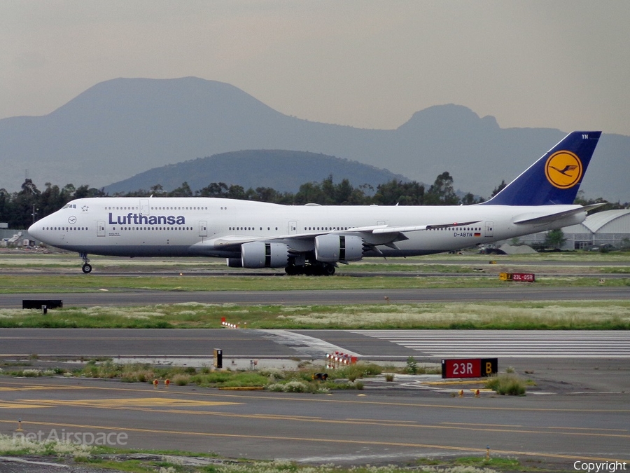Lufthansa Boeing 747-830 (D-ABYN) | Photo 55031