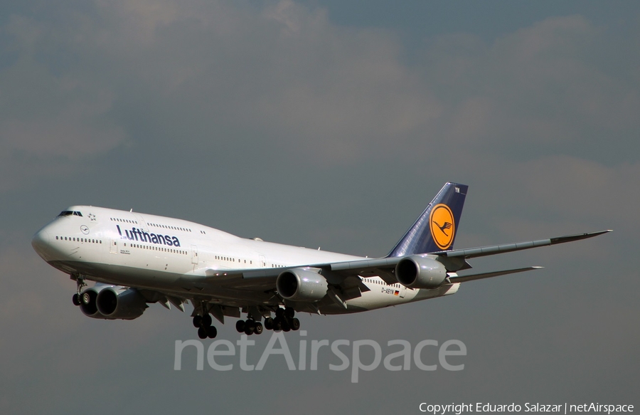 Lufthansa Boeing 747-830 (D-ABYN) | Photo 89217