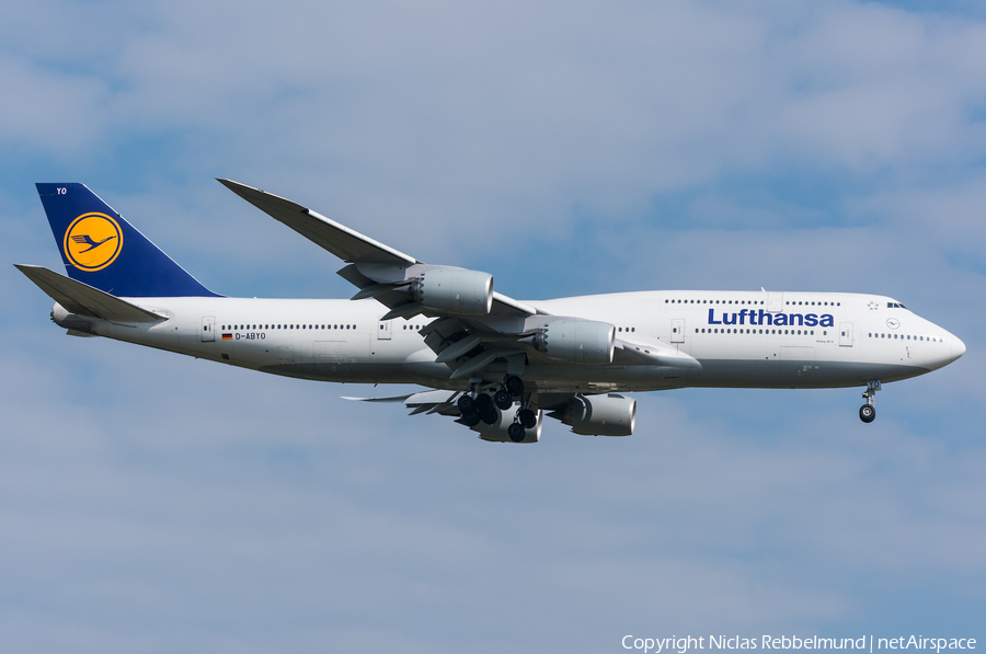 Lufthansa Boeing 747-830 (D-ABYO) | Photo 243148