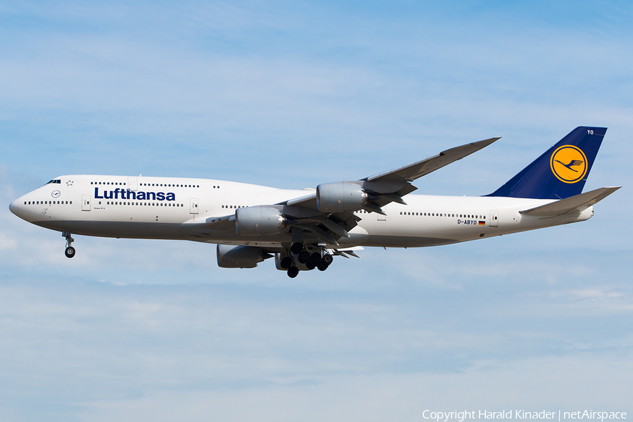 Lufthansa Boeing 747-830 (D-ABYO) | Photo 289534