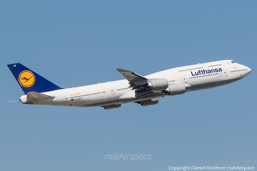 Lufthansa Boeing 747-830 (D-ABYP) | Photo 112563