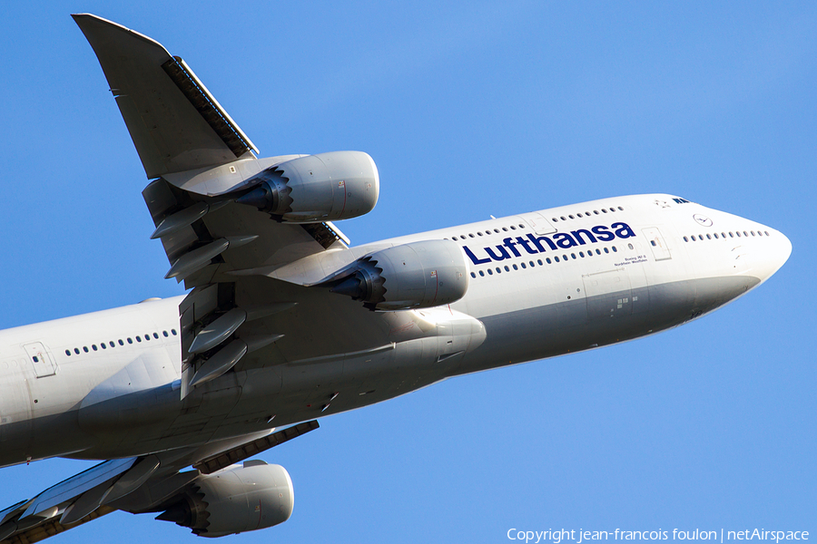 Lufthansa Boeing 747-830 (D-ABYP) | Photo 119954