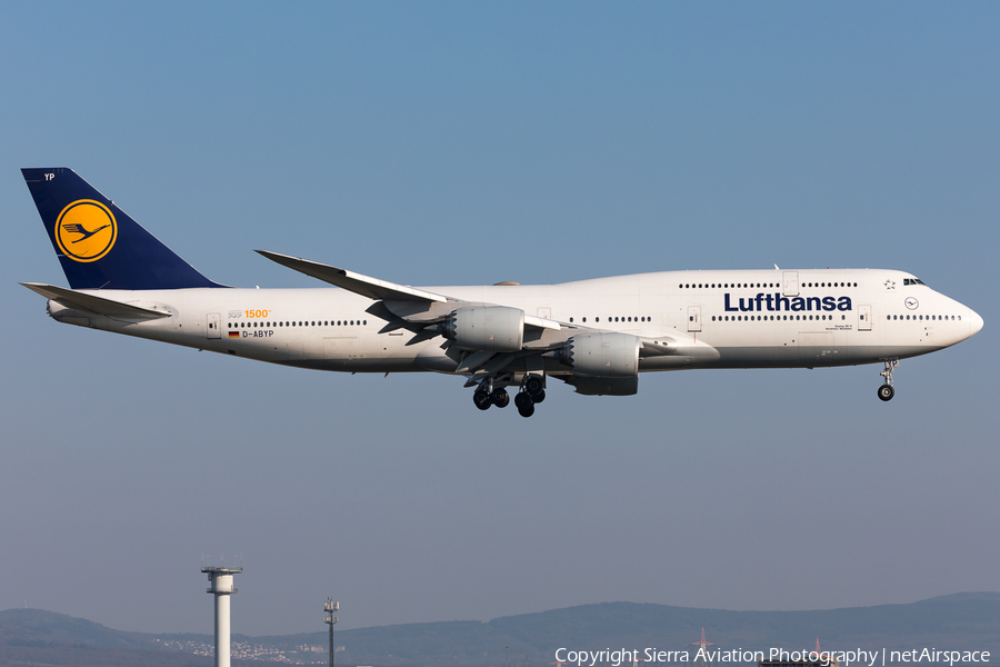 Lufthansa Boeing 747-830 (D-ABYP) | Photo 323161